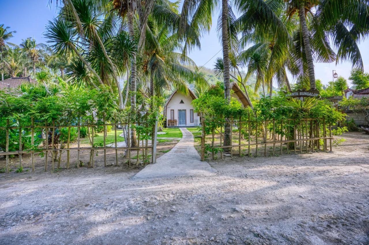 Ananta Bungalow Toyapakeh Ngoại thất bức ảnh