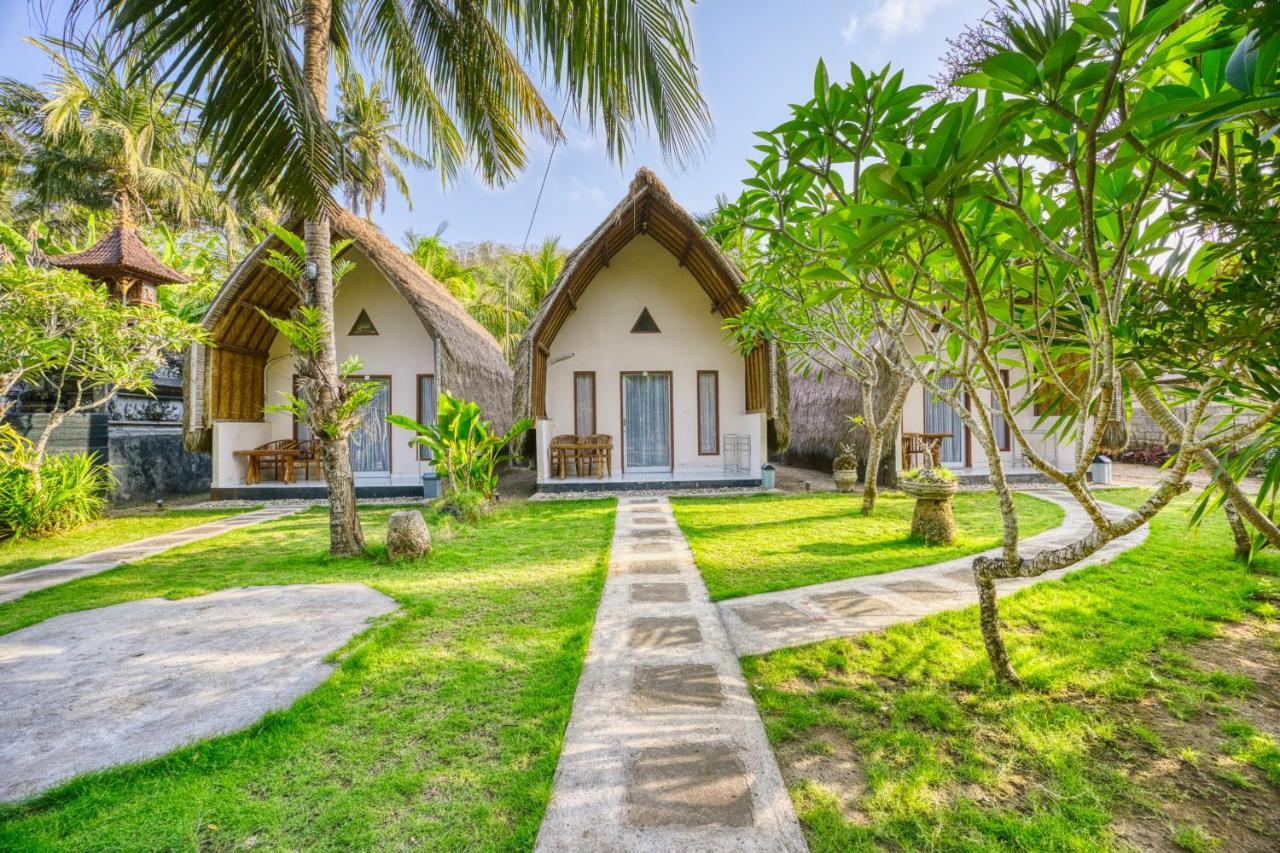Ananta Bungalow Toyapakeh Ngoại thất bức ảnh